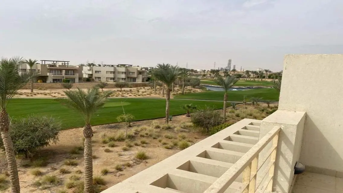 شاليه للبيع اول بالروف في جاز ليتل فينس السخنه