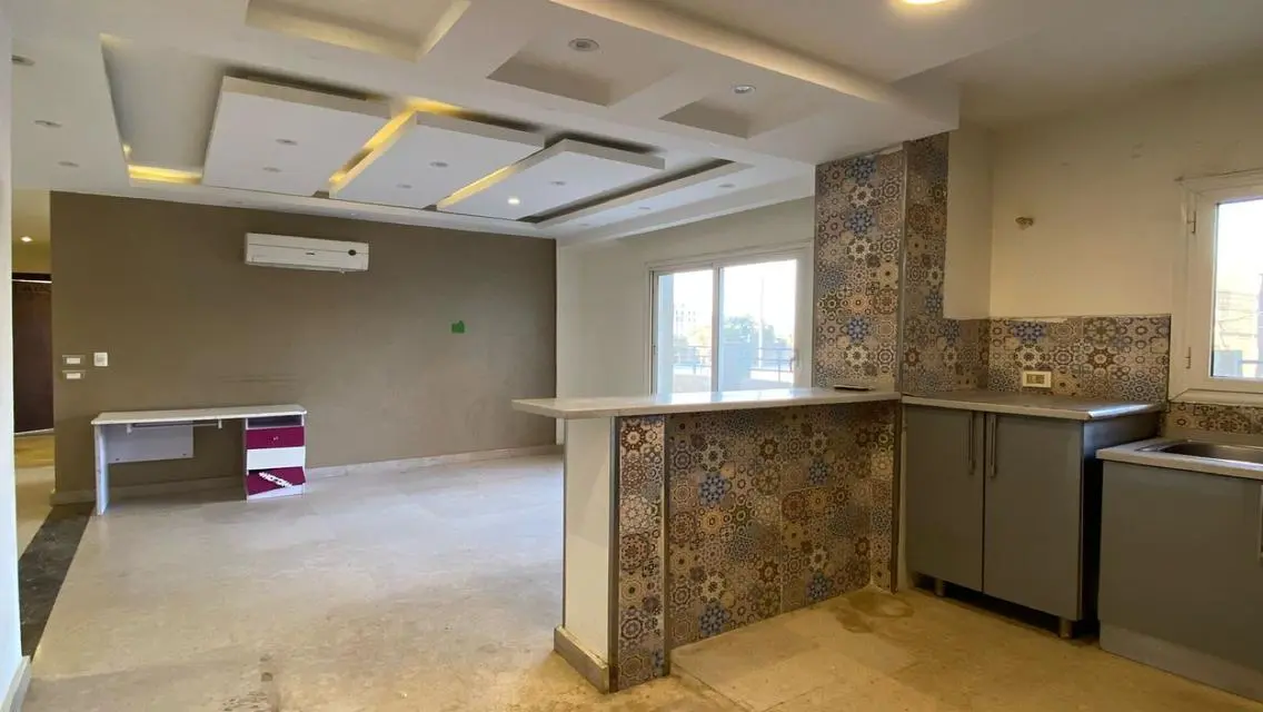 For rent with kitchen and air conditioners i