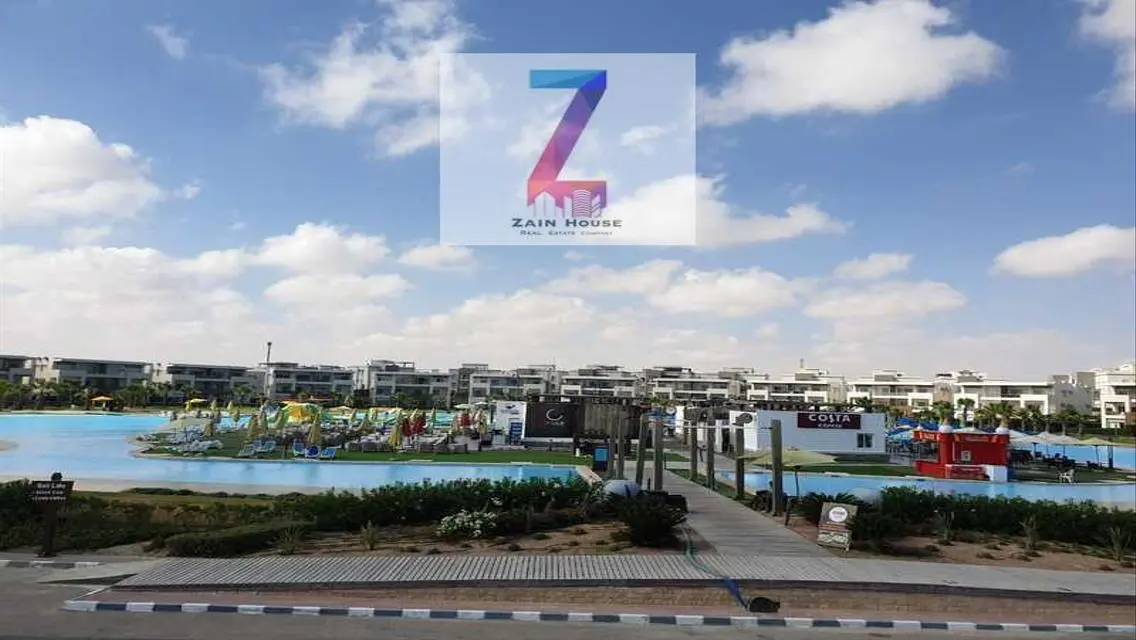 للبيع فيلا فيو أمامي بحر وفيو خلفي على اللاجون