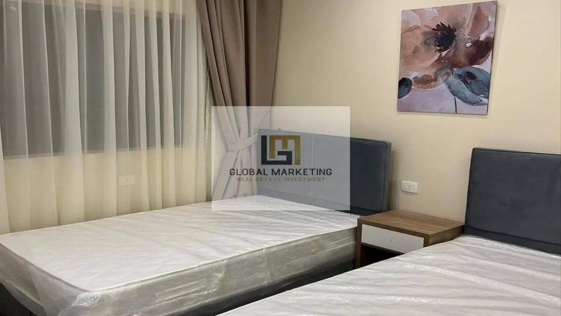 شقه فندقيه الترا مودرن للايجار بكمبوند ليك فيوو