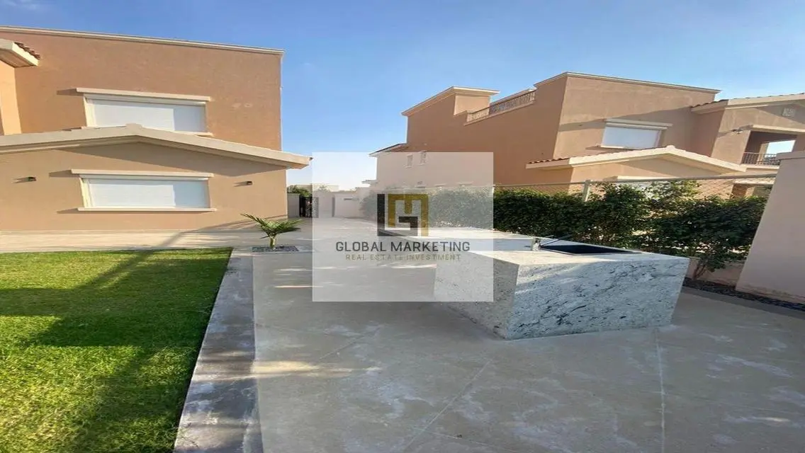 Semi-furnished villa in a prime location , garden