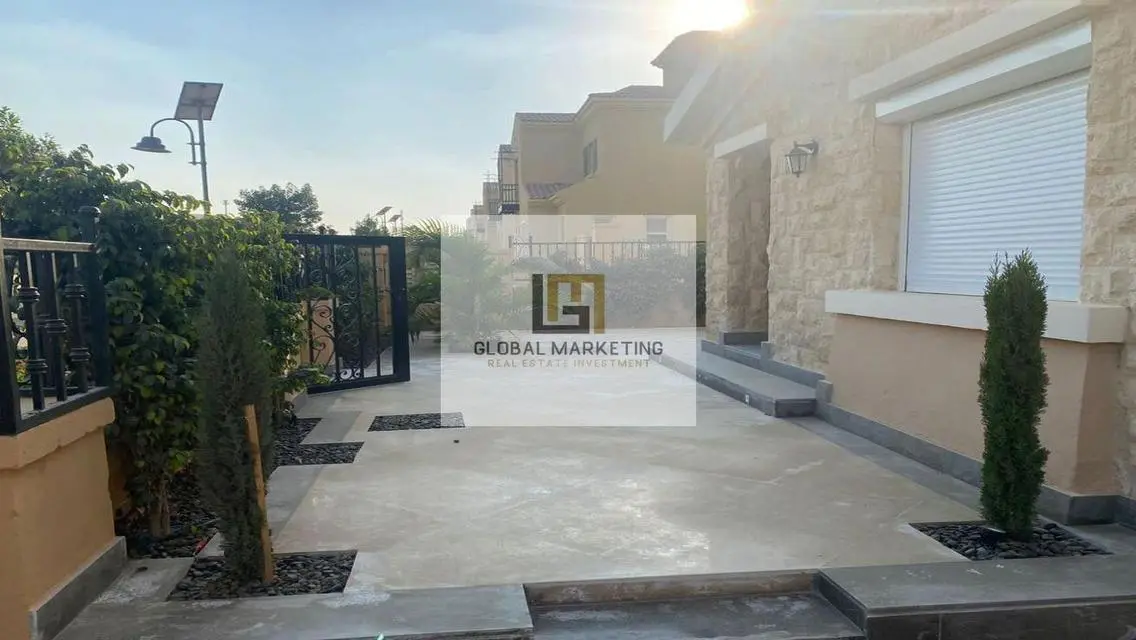 Semi-furnished villa in a prime location , garden