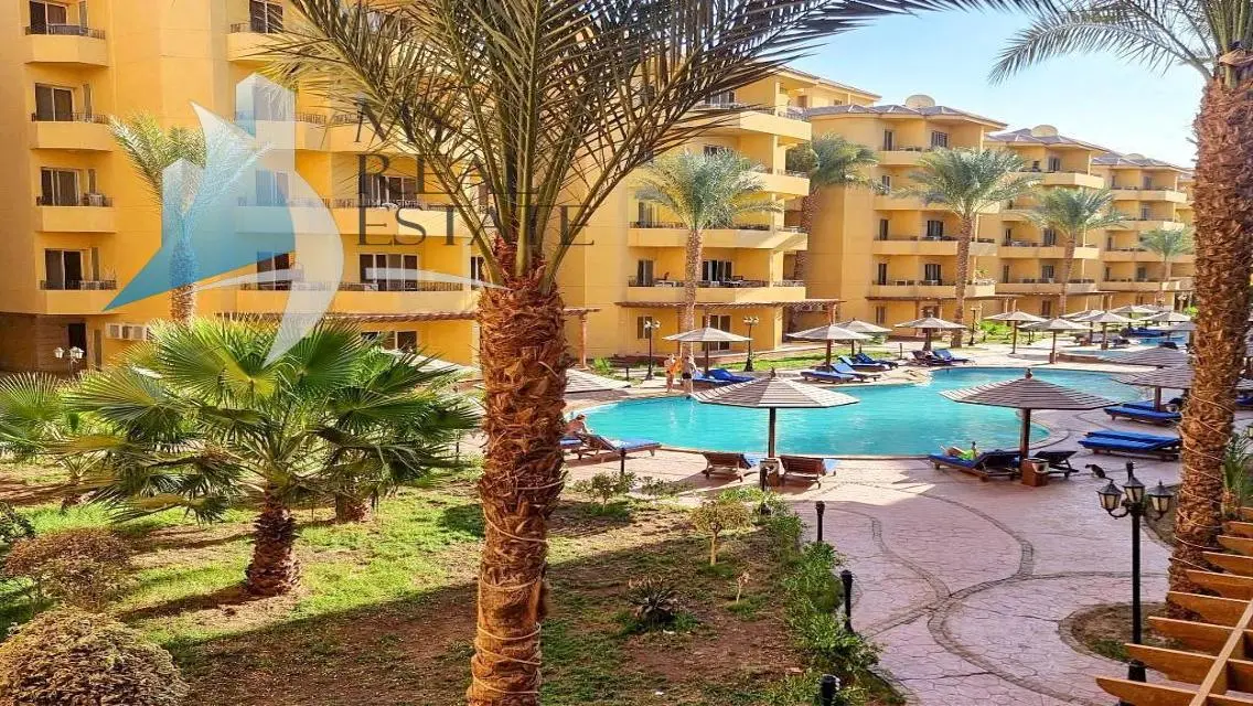 Pool view furnished 1 bed in British Resort
