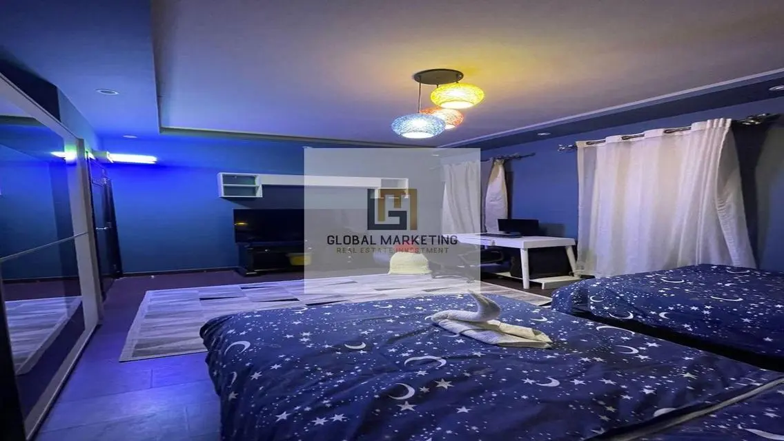 Furnished townhouse in a prime location - garden