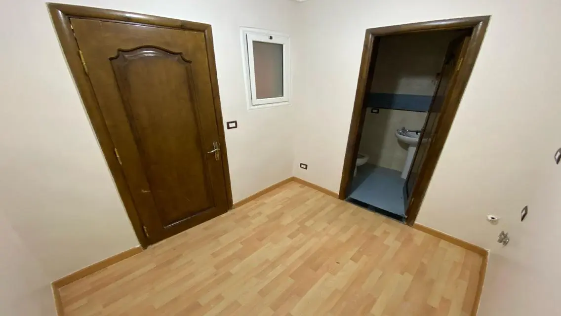 Apartment for rent in Compound The Square