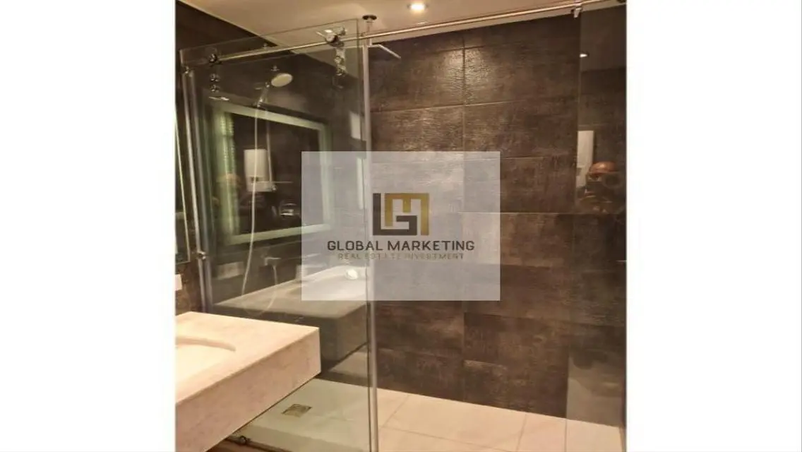 Ground floor apartment with garden for rent