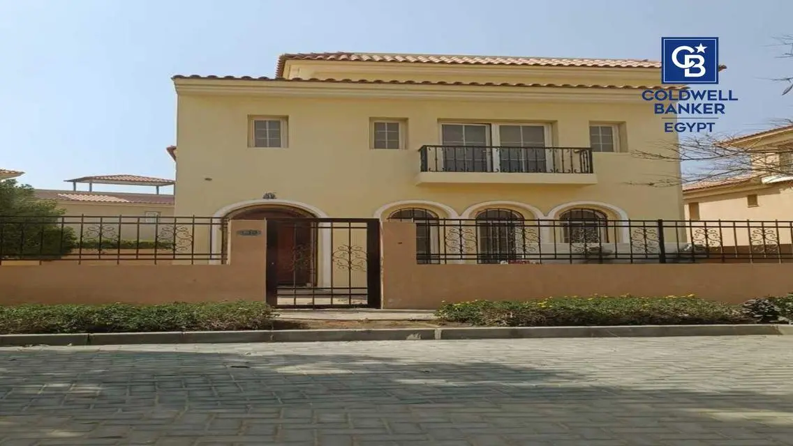 Special Twin House in Sixth Settlement - HYDE PARK