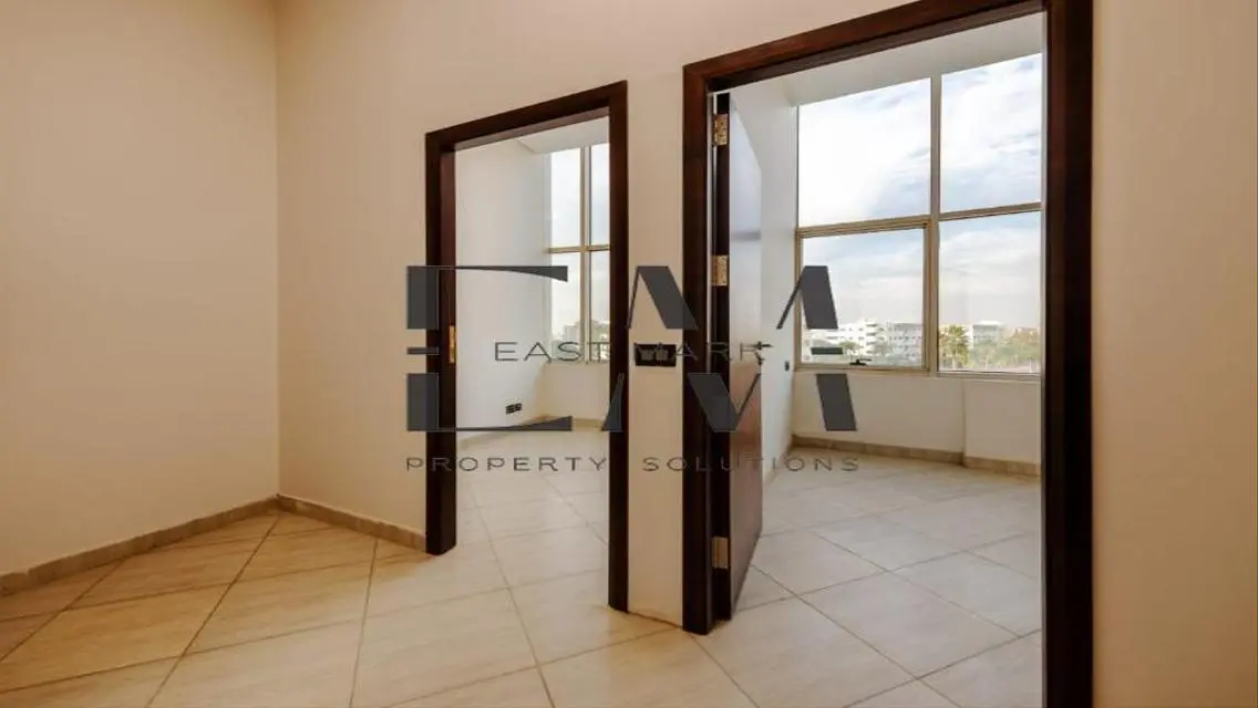 عيادة للإيجار في Nyoum Medical Hub