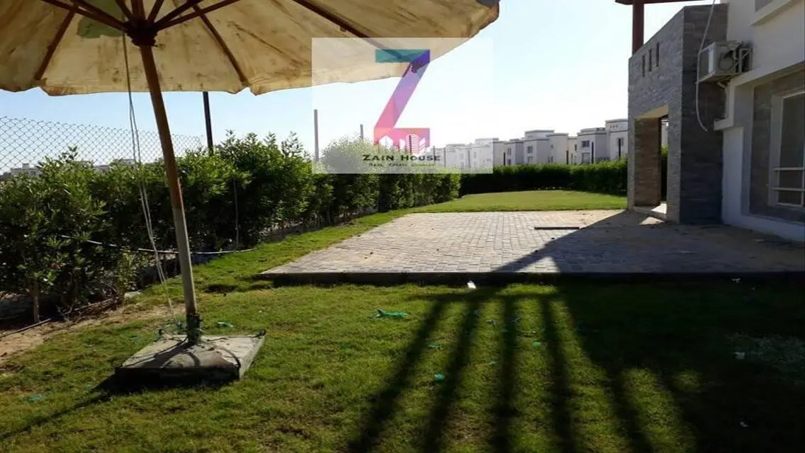 For  sale  Chalet  Zone C in  Amwaj  first  floor
