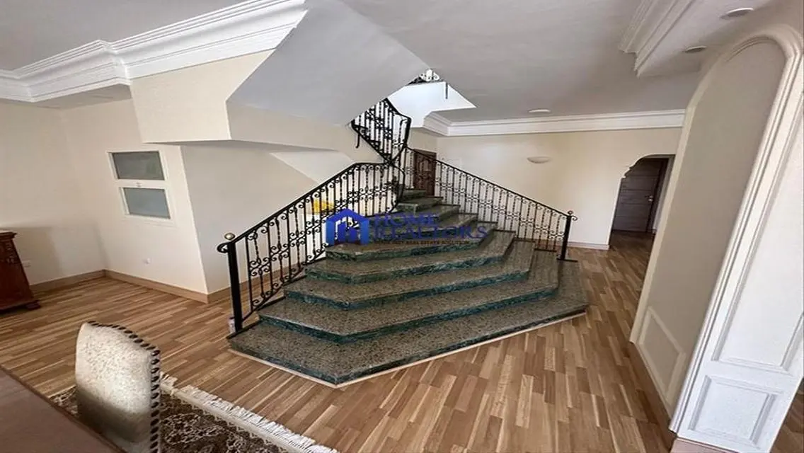 Penthouse With Pool For Rent In Maadi Sarayat