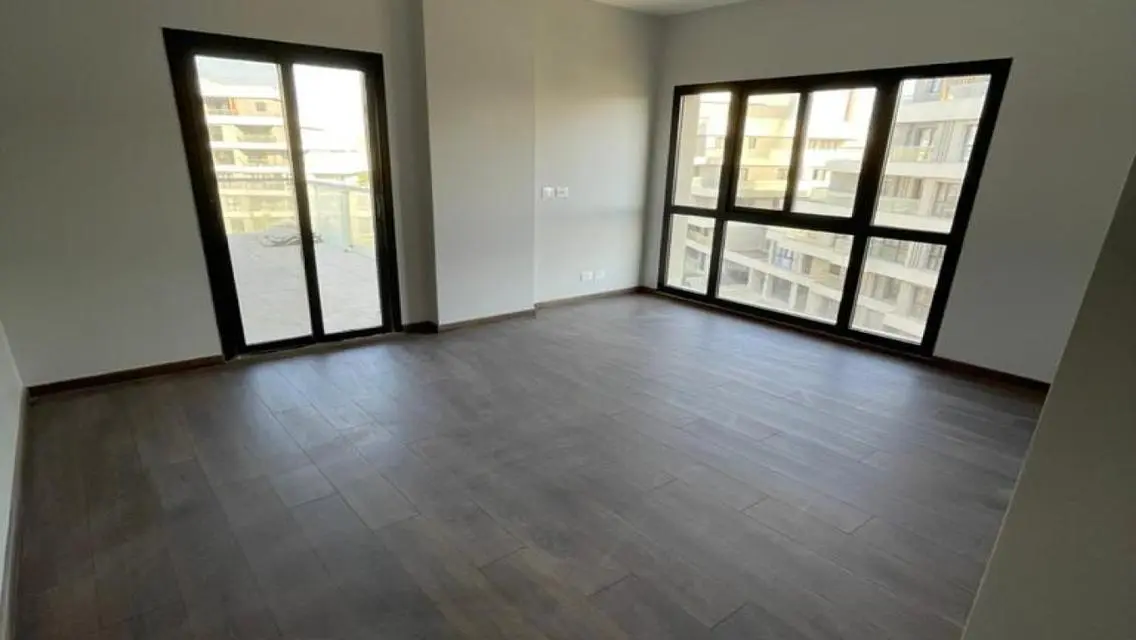 Semi furnished penthouse for rent in Villette 