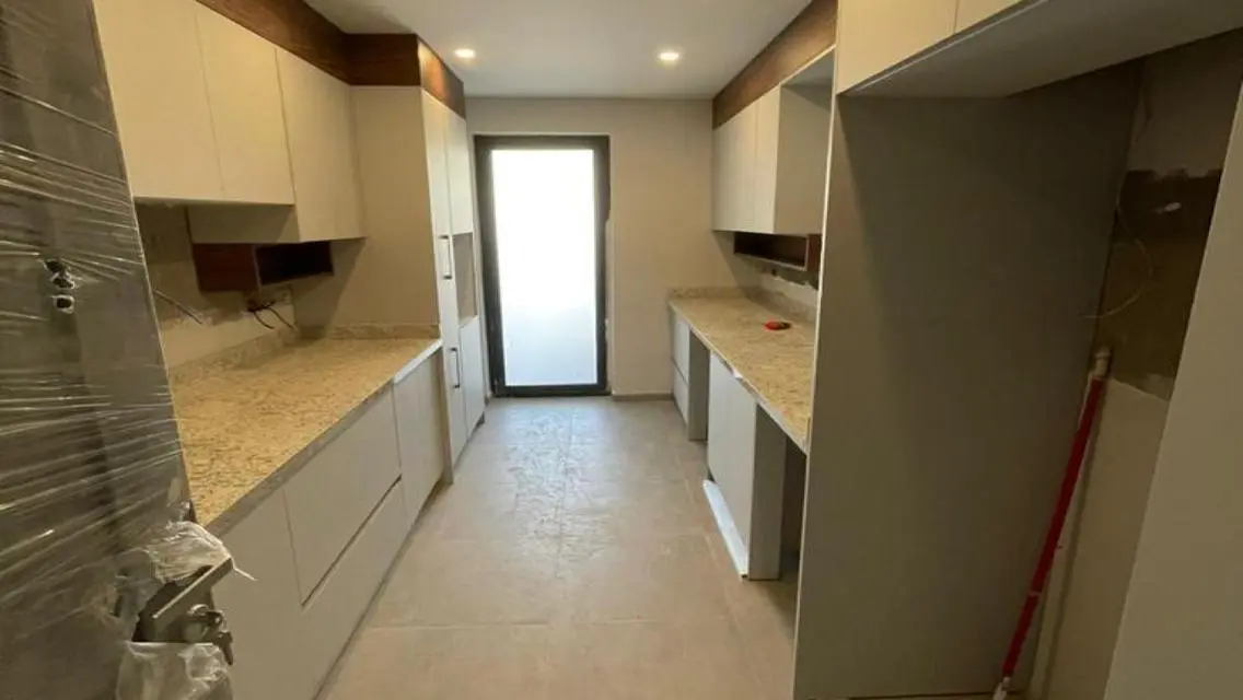 Semi furnished penthouse for rent in Villette 