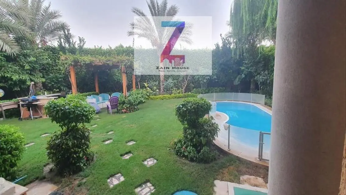 - For sale, a distinctive villa in the Fifth Settl