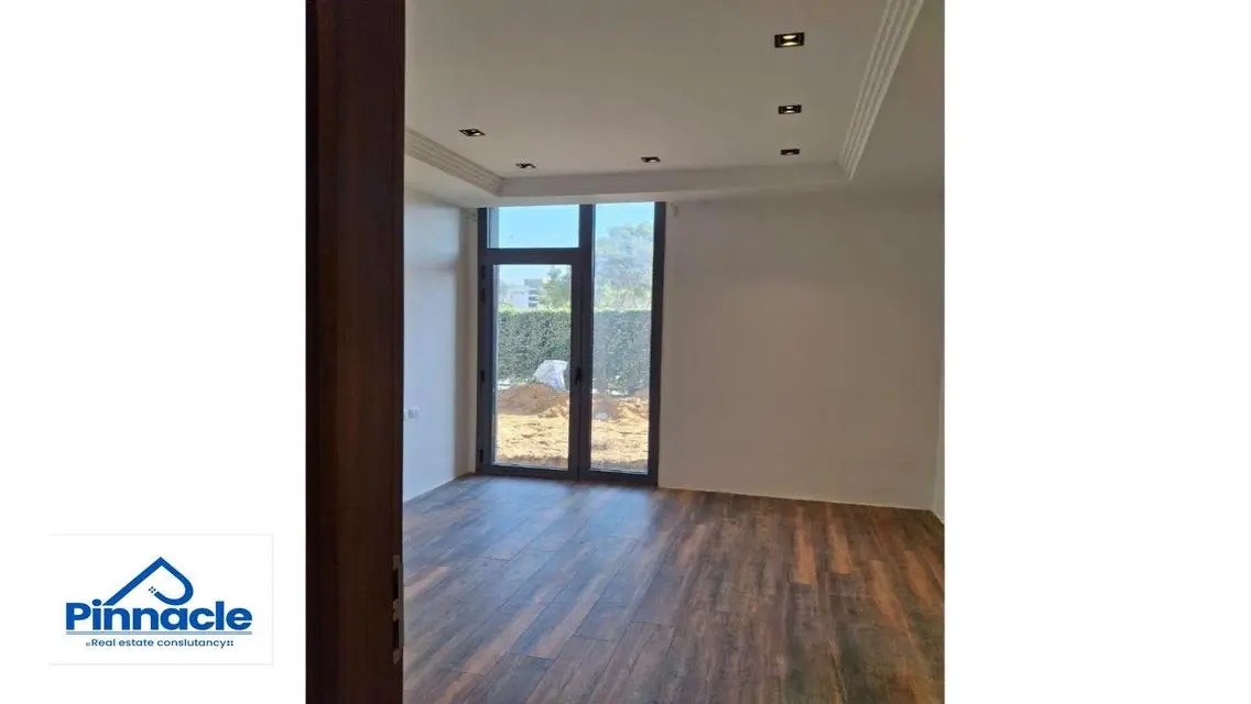 Ground floor apartment with a very special garden