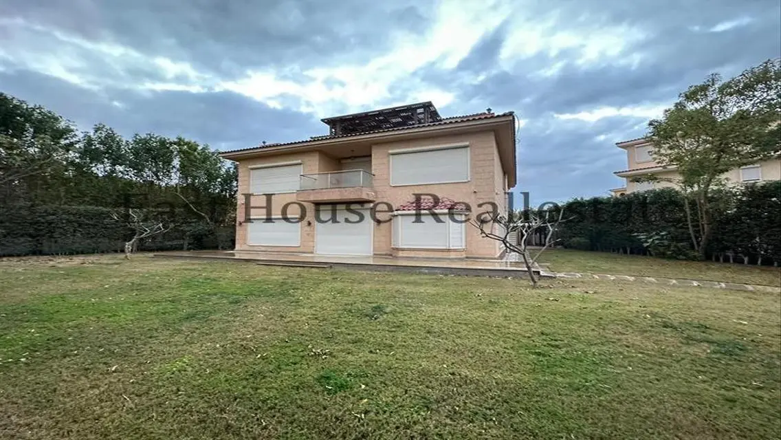 Furnished villa for rent in Madinaty