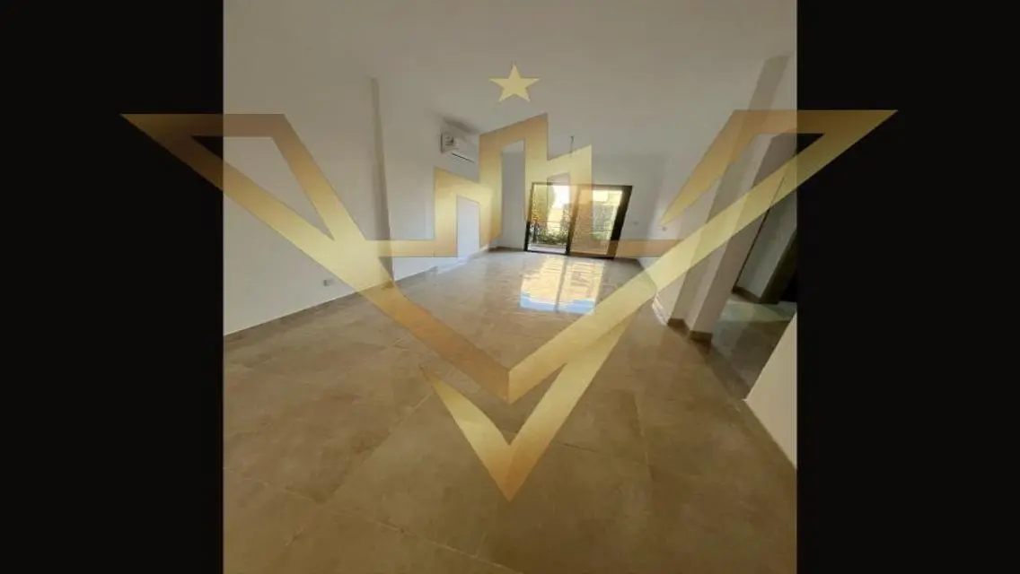 Private Garden With Acs And Kitchen In Marasem