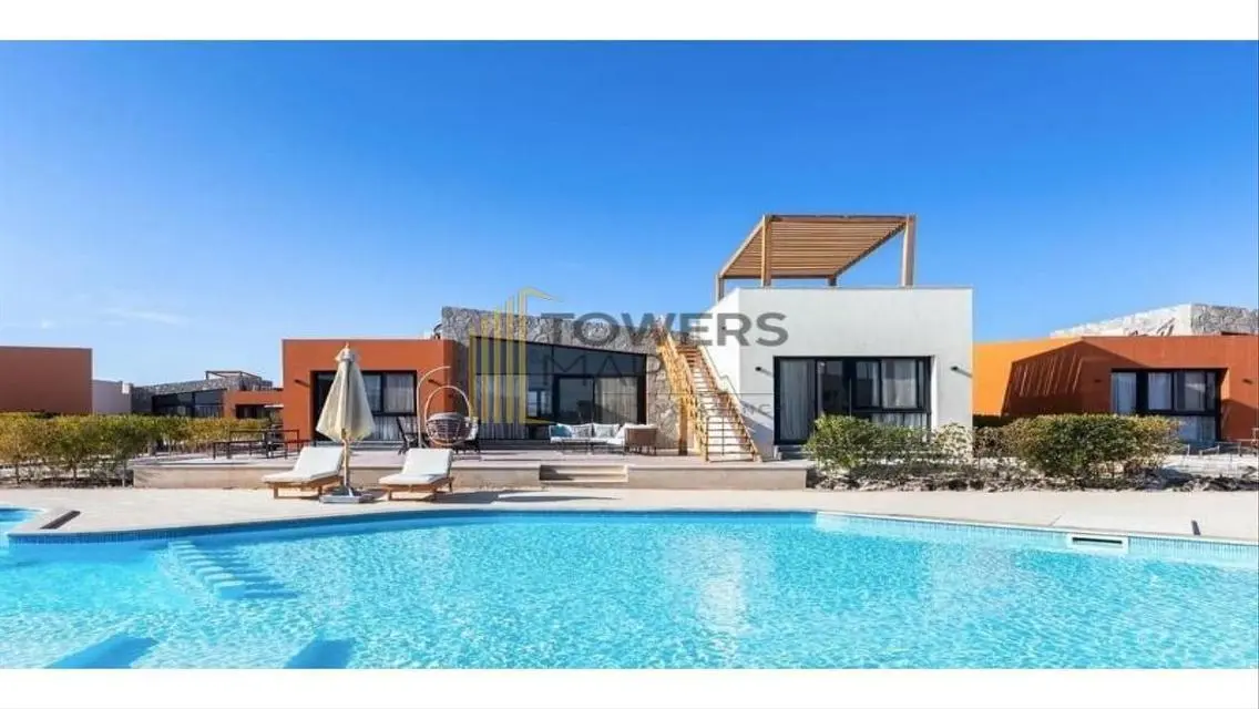 villa 2 BR / finished / plot 400m / installment 7y