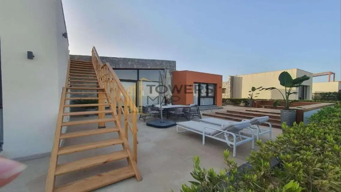 villa 2 BR / finished / plot 400m / installment 7y