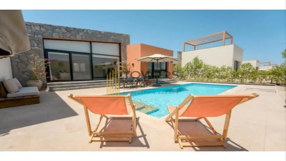 villa 2 BR / finished / plot 400m / installment 7y