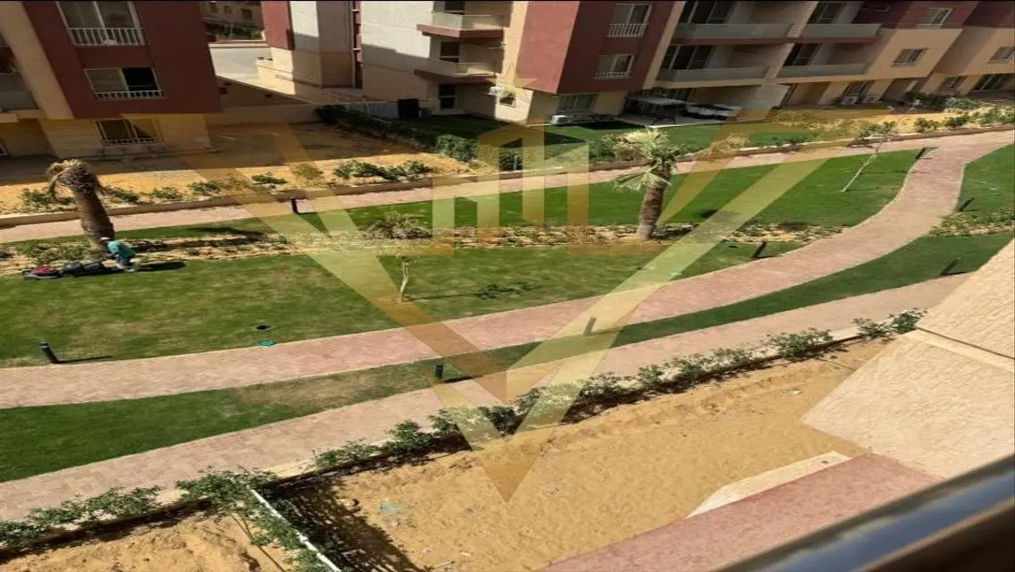 Super Lux With Garden View