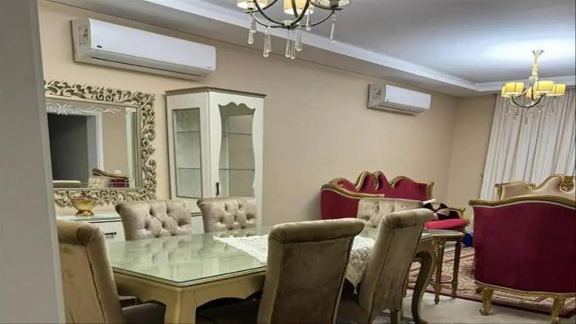 شقة فاخرة مع جميع المرافق بسعر مغري