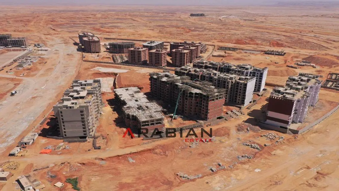 بمقدم 10% استلم شقة 160م بفيو مميز على البحيرات