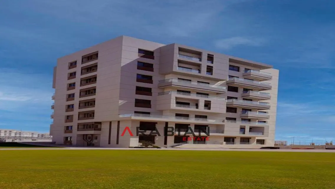 dp milion and own apt 181m +50garden inst-8y