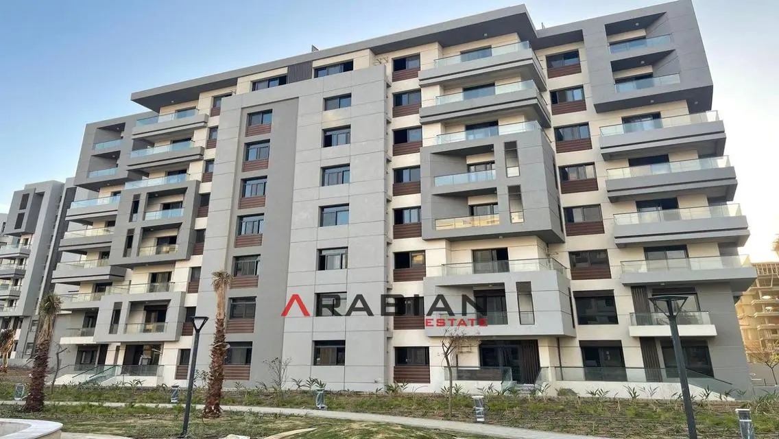 dp milion and own apt 181m +50garden inst-8y