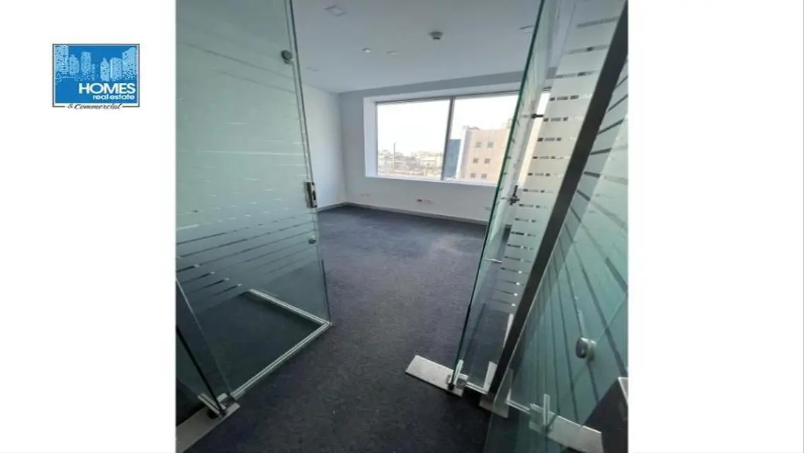 Administrative 1100m open space Prime location..
