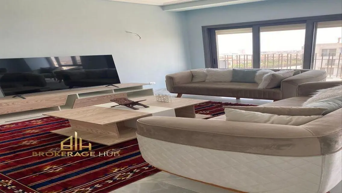 An apartment for rent  in a location Eastown ,