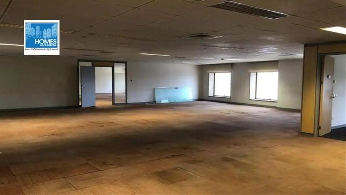 office space for rent 680sqm fully finished    .