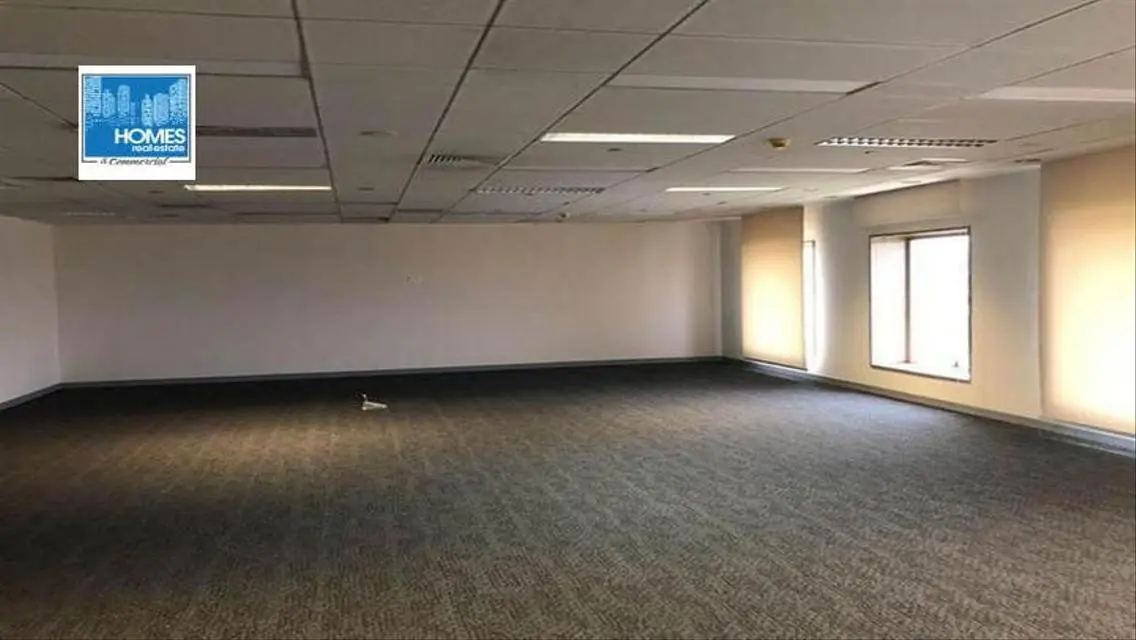 office space for rent 680sqm fully finished    .