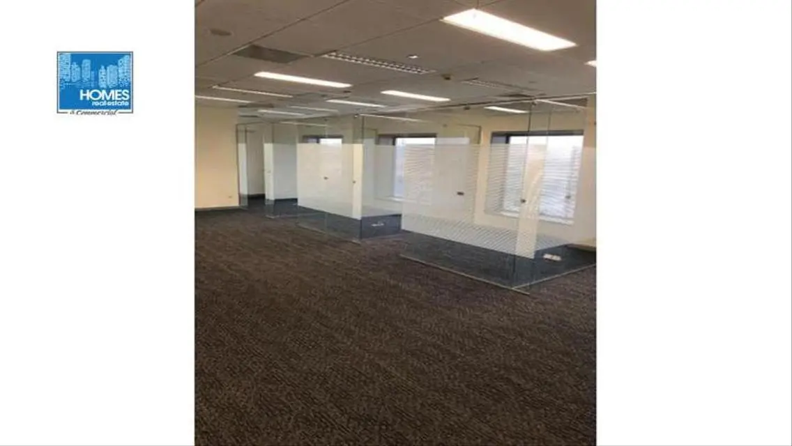 office space for rent 680sqm fully finished    .