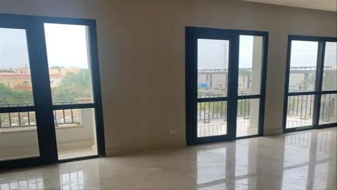 Luxury Apartment for Sale in Complex 205