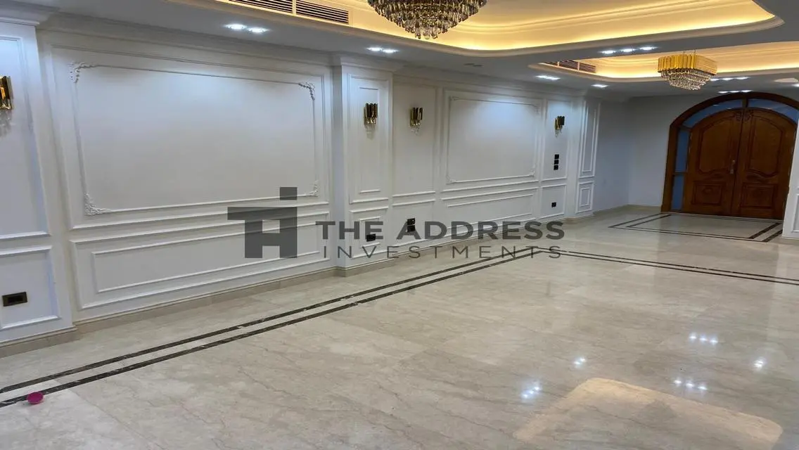 للبيع ستاند الون بزيزنيا متشطب باقل سعر في الماركت