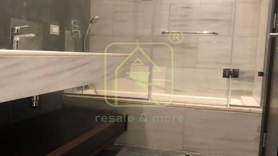 For Rent – Semi-Furnished Apartment in 40 West