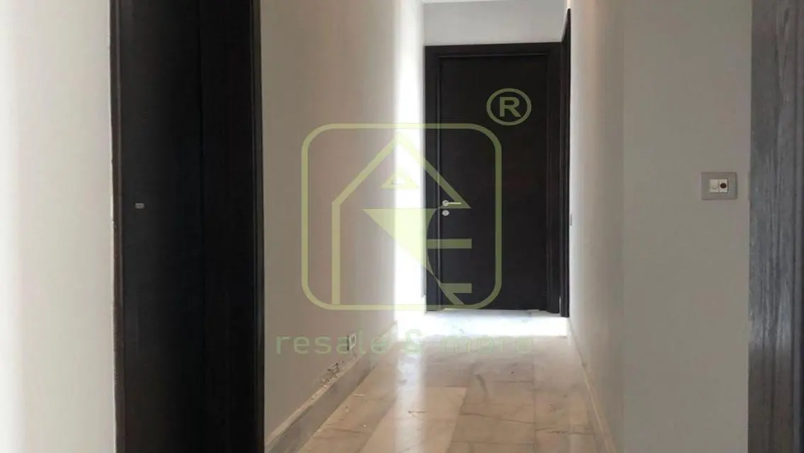 For Rent – Semi-Furnished Apartment in 40 West