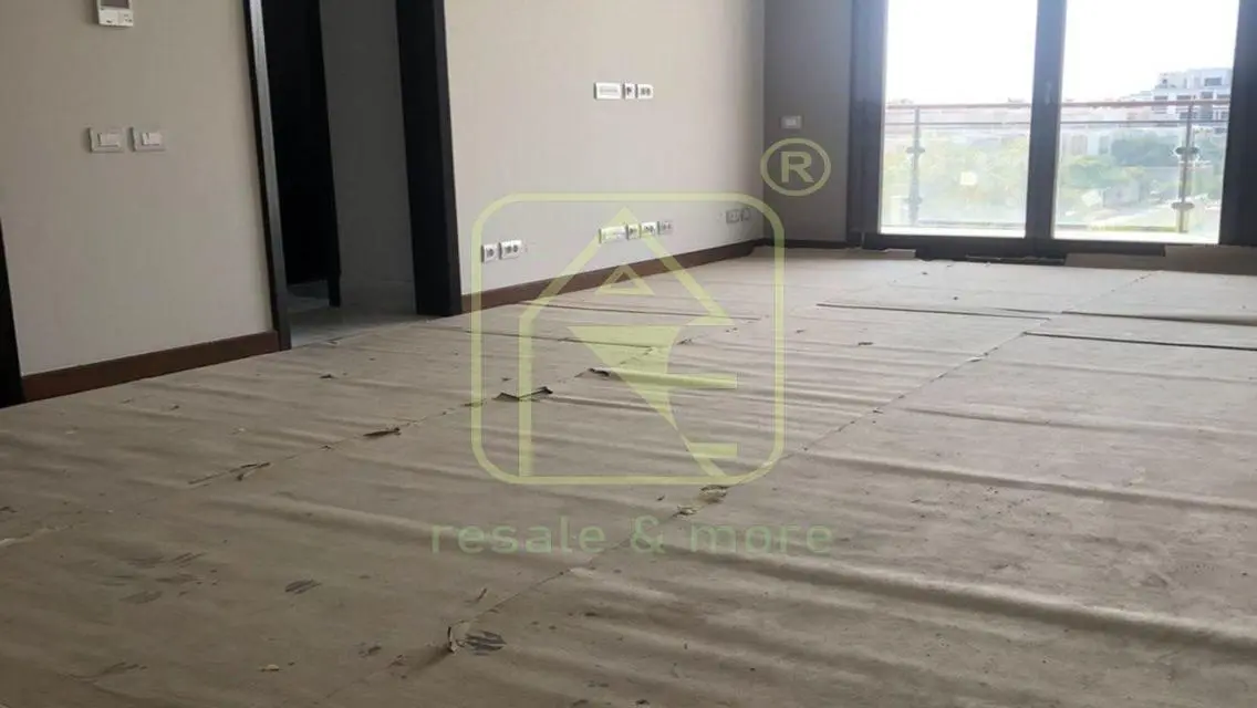 For Rent – Semi-Furnished Apartment in 40 West
