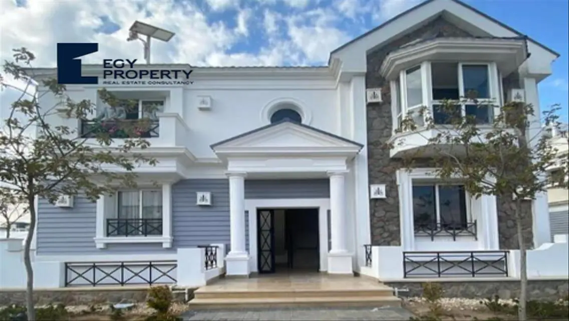 Ready to Move Villa Twin for sale Mountain View