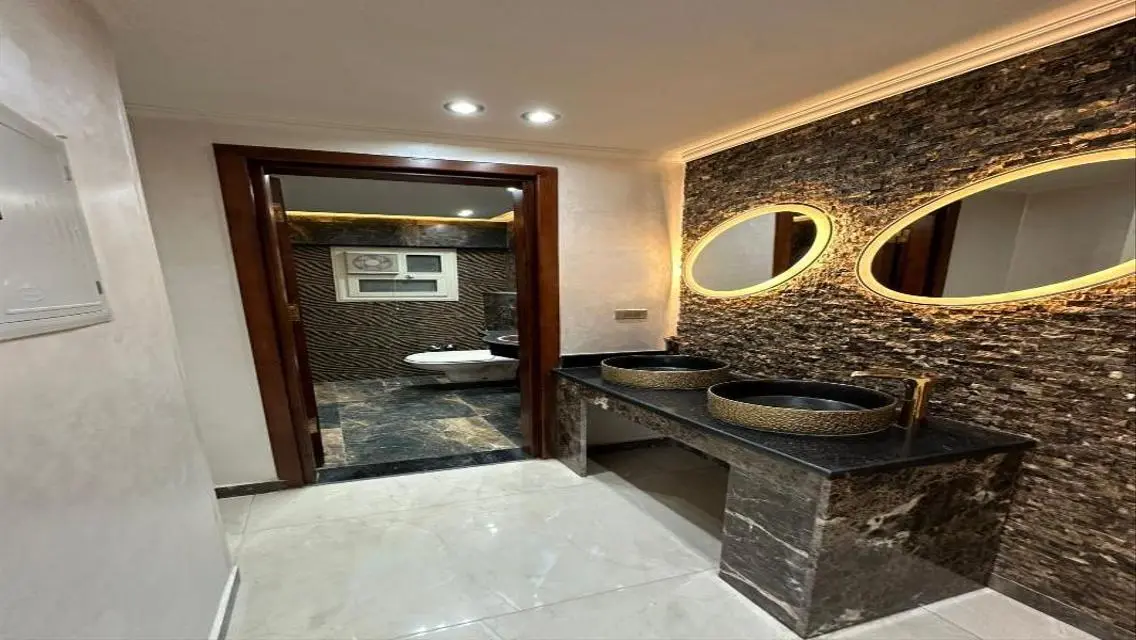 Duplex 329m + garden 176m finished &amp; ready to move