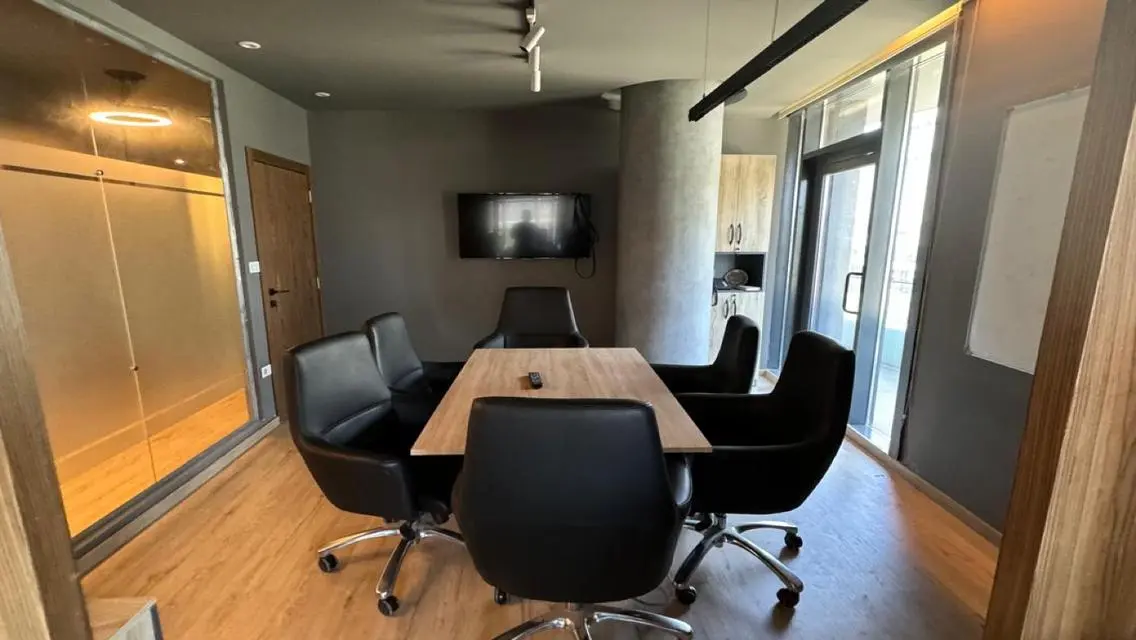 Office for Sale – Polygon X (Resale)
