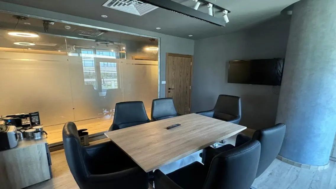 Office for Sale – Polygon X (Resale)
