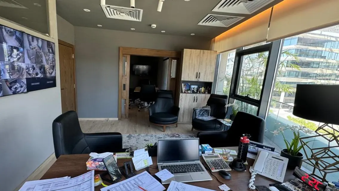 Office for Sale – Polygon X (Resale)
