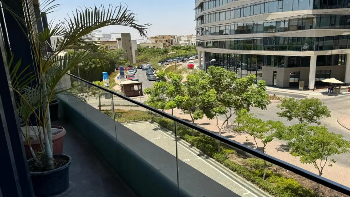 Office for Sale – Polygon X (Resale)