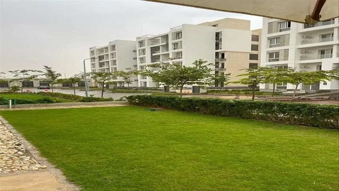 For sale apartment 133m finished in Mostakbal City