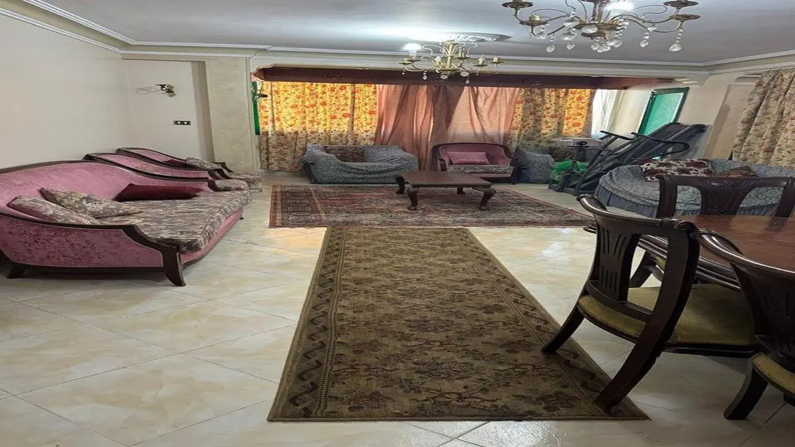 شقة مفروشة للإيجار بالنزهه الجديدة