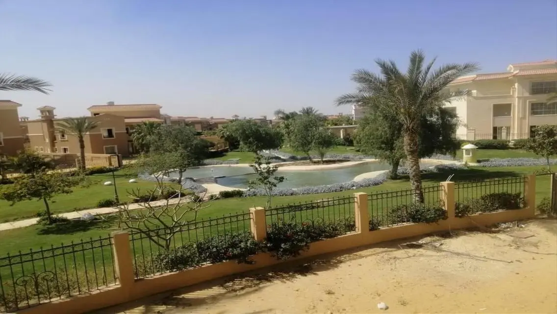 Unique view+ type villa 1000 m les rois compound