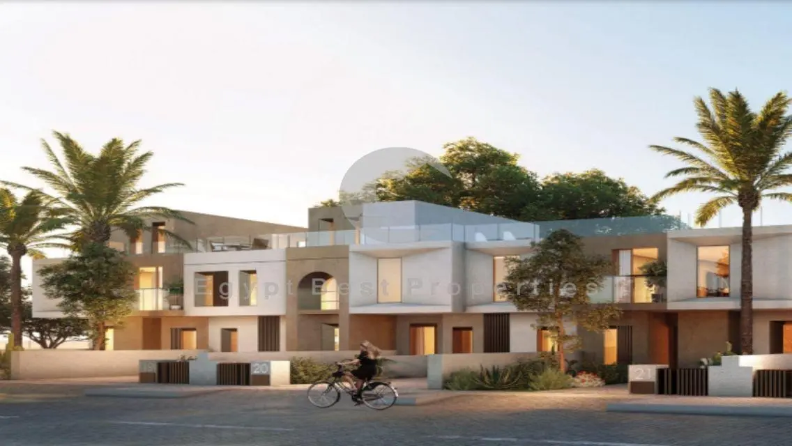 For Sale Townhouse In Vye Ready To Move 5% DP .