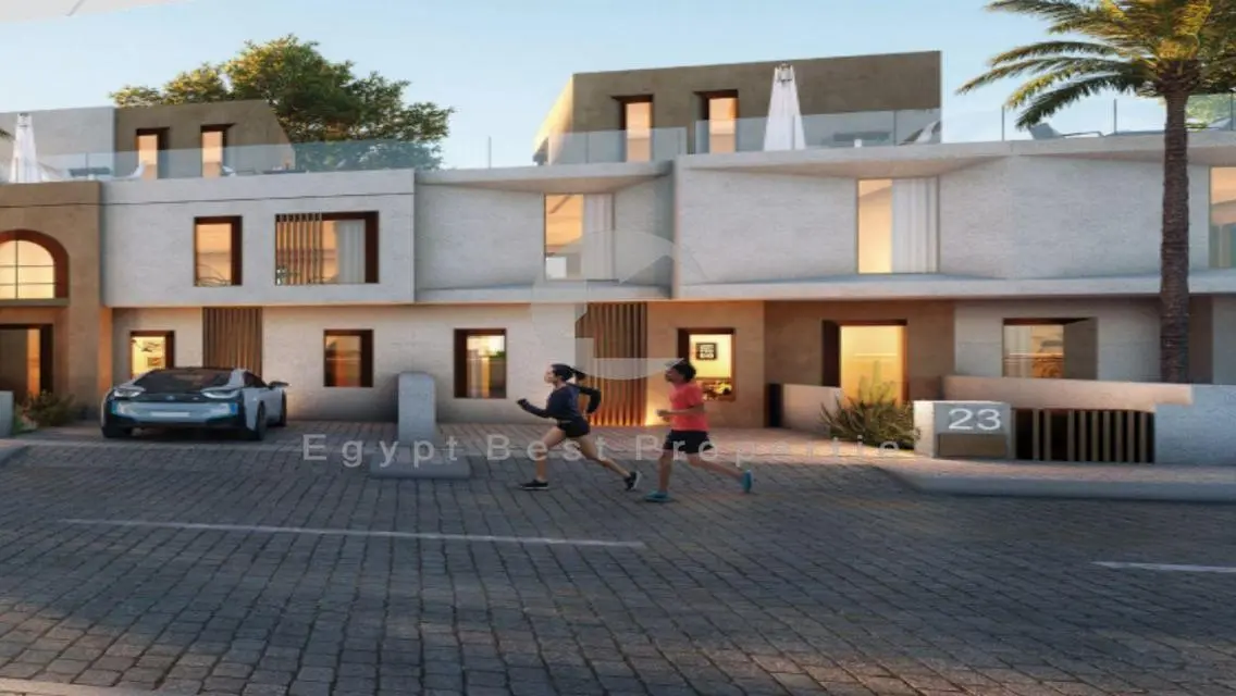 For Sale Townhouse In Vye Ready To Move 5% DP .