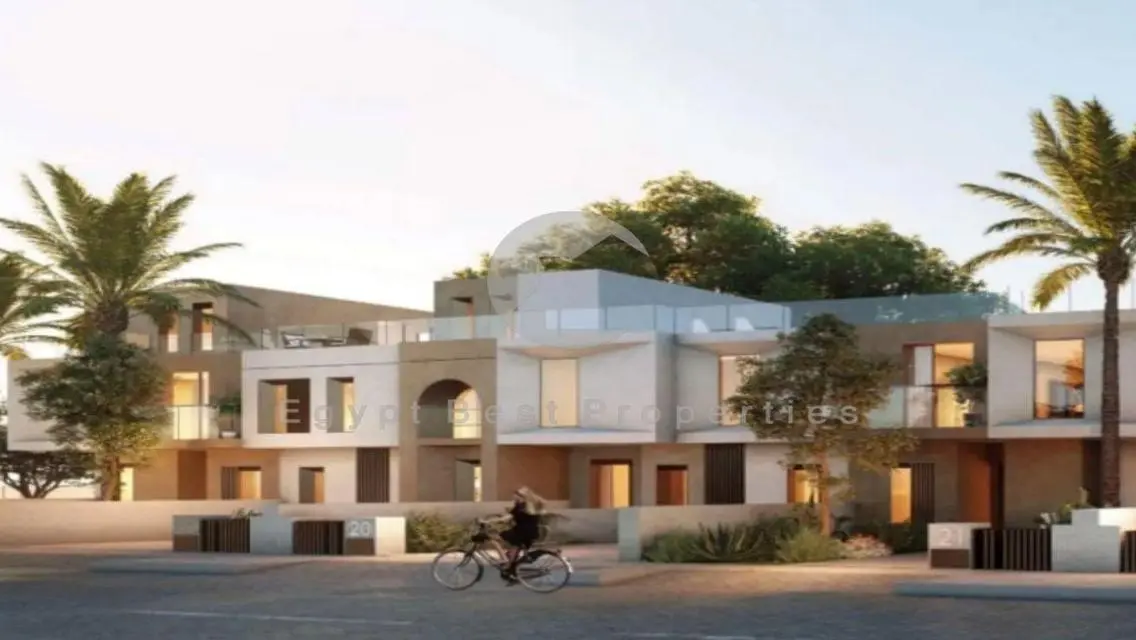 For Sale Townhouse In Vye Ready To Move 5% DP .